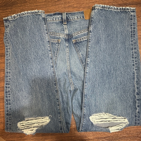 Madewell The Dadjean in Brockport Wash: Ripped Edition - Picture 14 of 16